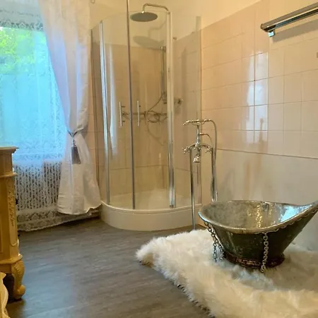 Stella Apartament *